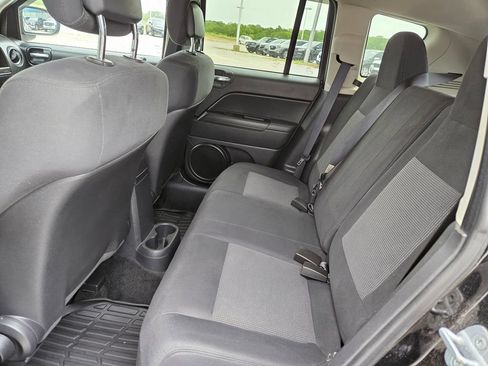 Used 2012 Jeep Compass Sport AWD/4WD image 22