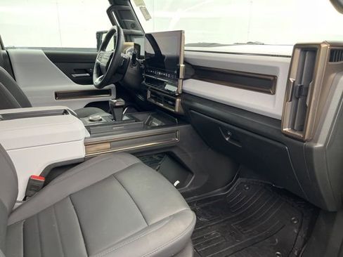 Used 2024 GMC Hummer EV 3X w/ LPO, Sport Package image 13