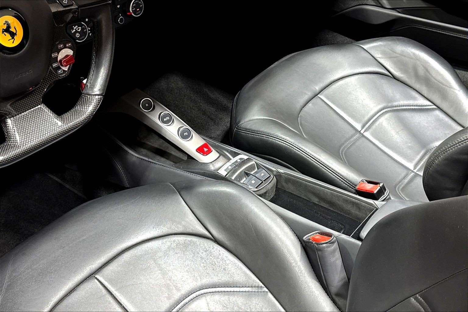Used 2018 Ferrari 488 Spider RWD image 15