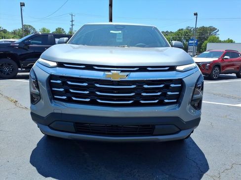 New 2026 Chevrolet Equinox LT w/ Convenience Package II FWD image 9