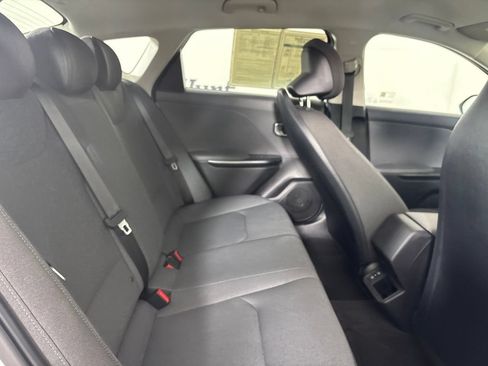 Used 2025 Kia K4 FWD image 26