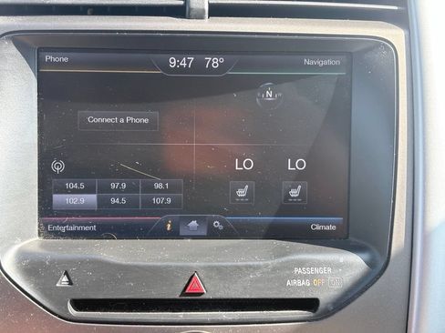 Used 2013 Ford Edge SEL FWD image 9