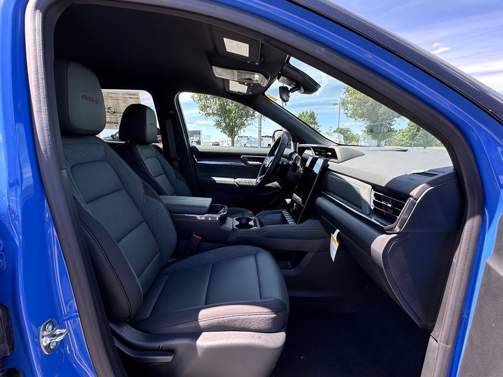 New 2026 GMC Terrain AT4 w/ LPO, Floor Liner Package AWD/4WD image 12