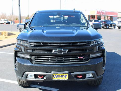 Used 2020 Chevrolet Silverado 1500 LT Trail Boss AWD/4WD image 3