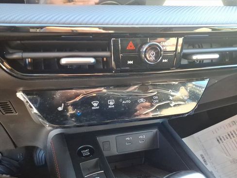 New 2026 Nissan Kicks SR image 12