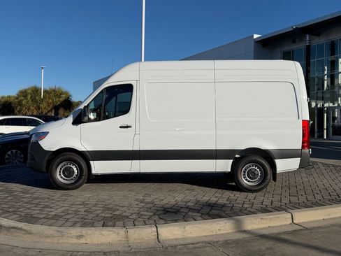 New 2026 Mercedes-Benz Sprinter 144 Cargo image 10