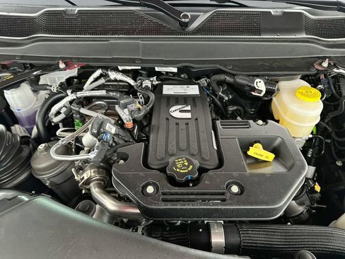 New 2026 RAM 3500 Laramie w/ Sport Appearance Package AWD/4WD image 18