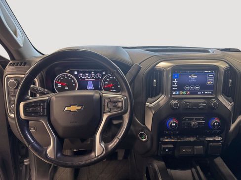 Used 2019 Chevrolet Silverado 1500 LTZ w/ LTZ Premium Package AWD/4WD image 32