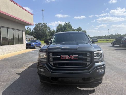Used 2017 GMC Sierra 1500 SLT AWD/4WD image 3