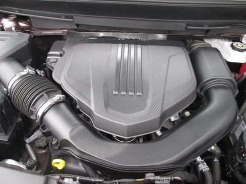 Certified 2025 GMC Acadia Elevation image 30