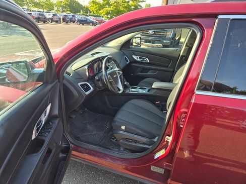 Used 2016 GMC Terrain SLE w/ Technology Package AWD/4WD image 9