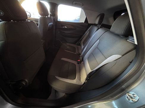 Used 2025 Chevrolet TrailBlazer LT image 30