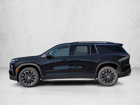 New 2026 Chevrolet Traverse LT w/ Sun and Wheel Package FWD image 5