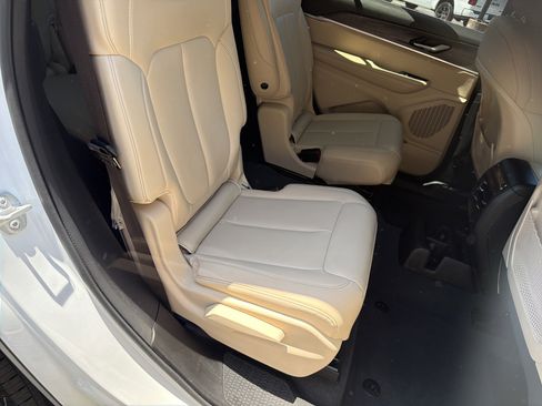 Used 2023 Jeep Grand Cherokee L Limited RWD image 21
