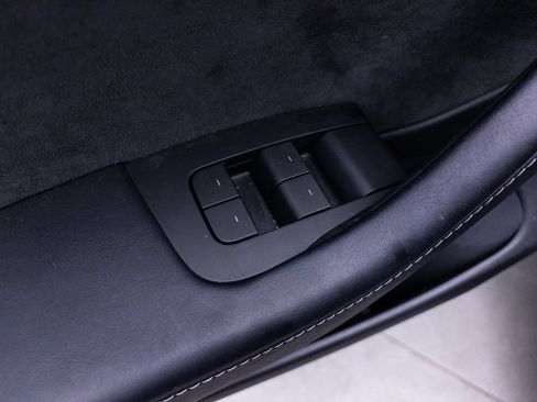 Used 2023 Tesla Model 3 Standard Range RWD image 16