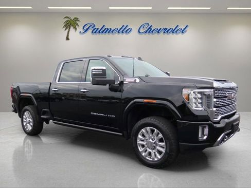 Used 2023 GMC Sierra 3500 Denali w/ Denali Ultimate Package AWD/4WD image 1