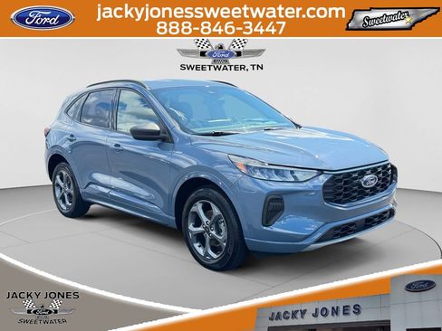 Used 2024 Ford Escape ST-Line w/ Tech Pack #1 AWD/4WD image 7