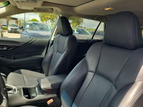 Used 2022 Subaru Outback Limited image 22