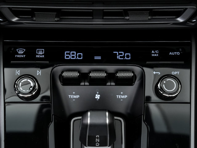 Certified 2024 Porsche 911 Carrera RWD image 23