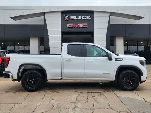 New 2026 GMC Sierra 1500 Elevation AWD/4WD image 3