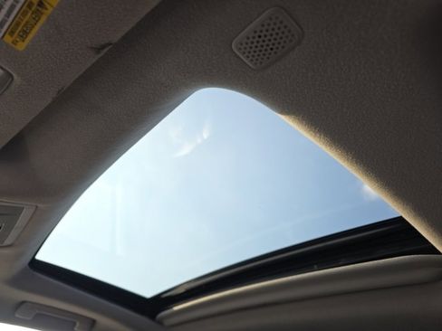 Used 2019 Lexus RX 350 AWD image 2