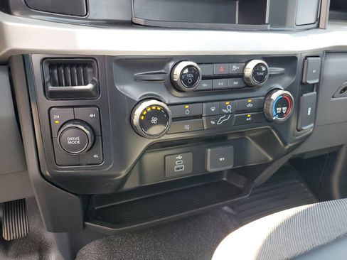 Used 2026 Ford F250 XL w/ XL Driver Assist Package AWD/4WD image 24
