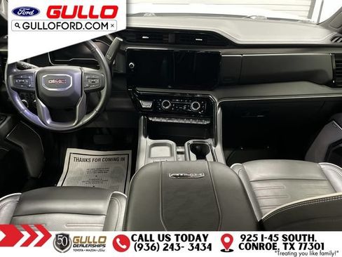 Used 2025 GMC Sierra 2500 AT4X AWD/4WD image 13