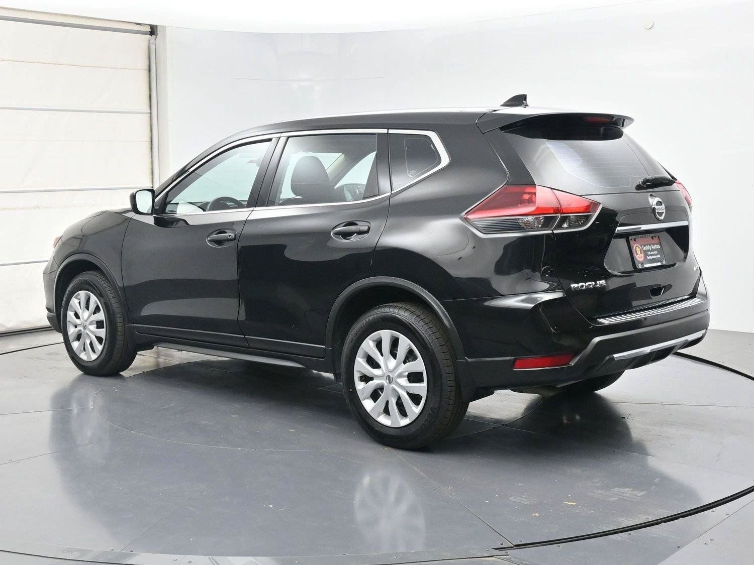 Used 2018 Nissan Rogue S AWD/4WD image 15