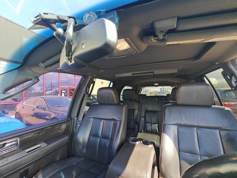 Used 2008 Lincoln Navigator L 4WD image 12