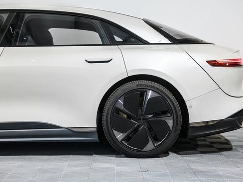 Used 2024 Lucid Air Pure image 14