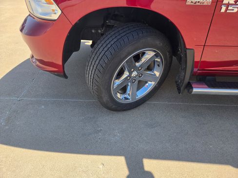 Used 2013 RAM 1500 Express AWD/4WD image 10
