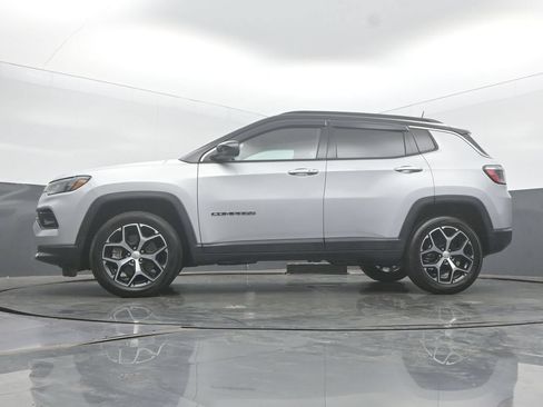 Used 2024 Jeep Compass Limited AWD/4WD image 49