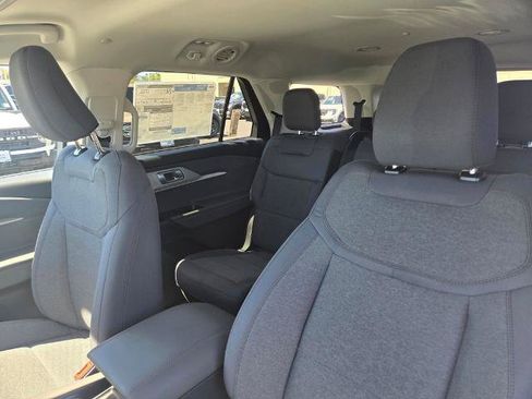New 2026 Ford Explorer Active RWD image 34