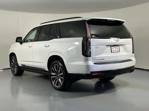 Used 2024 Cadillac Escalade Sport w/ Touring Package AWD/4WD image 5