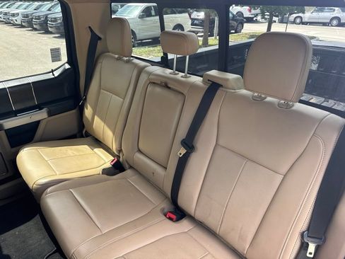 Used 2020 Ford F250 Lariat w/ Lariat Ultimate Package AWD/4WD image 11