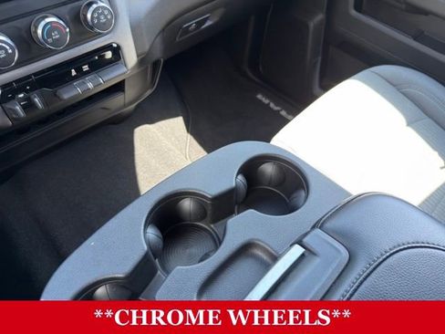 Used 2024 RAM 2500 Big Horn w/ Level 2 Equipment Group AWD/4WD image 20