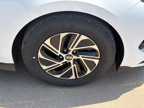 New 2026 Hyundai Sonata Blue FWD image 13