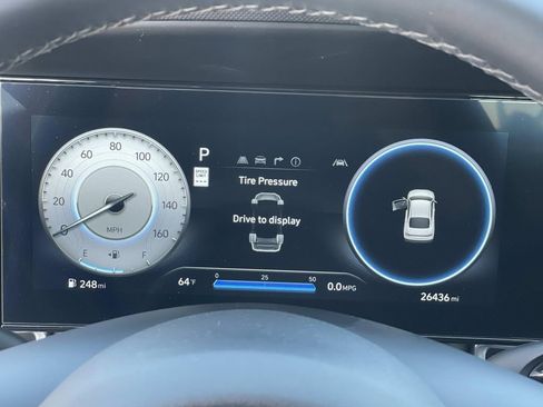 Certified 2024 Hyundai Elantra SEL w/ Convenience Package FWD image 17