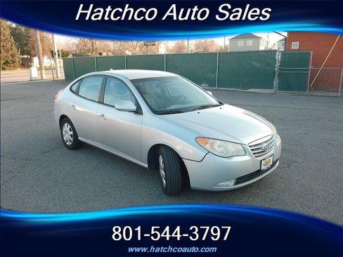 Used 2010 Hyundai Elantra GLS image 7