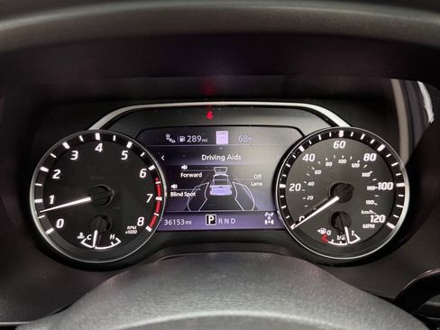 Used 2021 Nissan Titan Platinum Reserve w/ Moonroof Package AWD/4WD image 34