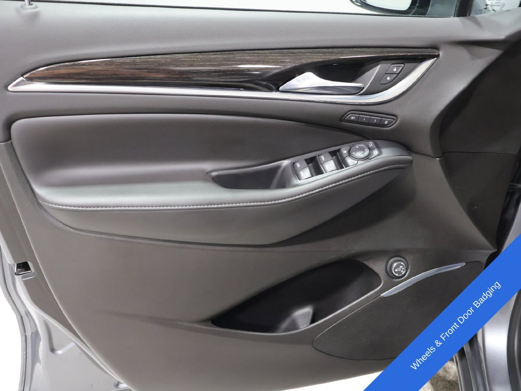 Used 2021 Buick Enclave Avenir w/ Avenir Technology Package AWD/4WD image 12