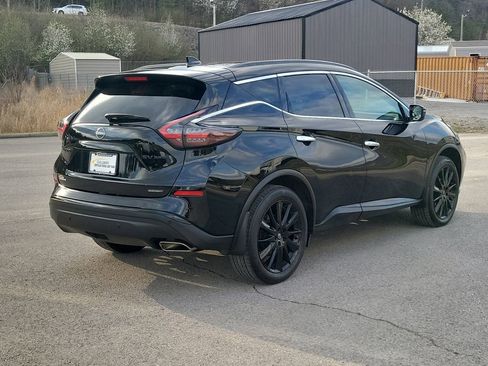 Used 2024 Nissan Murano SV w/ SV Midnight Edition Package image 3