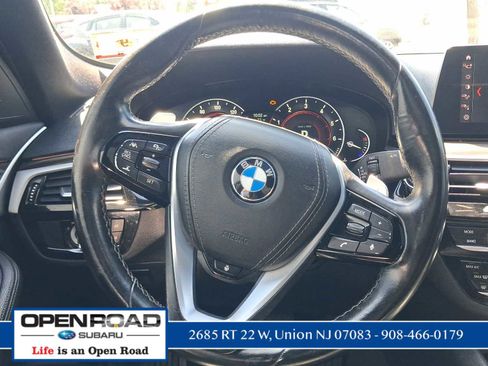 Used 2019 BMW 540i xDrive AWD/4WD image 16