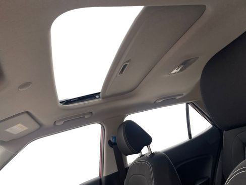 New 2026 Hyundai Venue SEL image 16