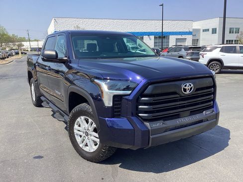 Used 2024 Toyota Tundra SR5 w/ SR5 Premium Package AWD/4WD image 8