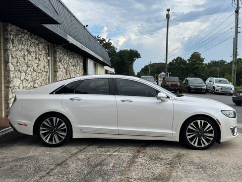 Used 2018 Lincoln MKZ Reserve w/ Technology Package FWD image 8