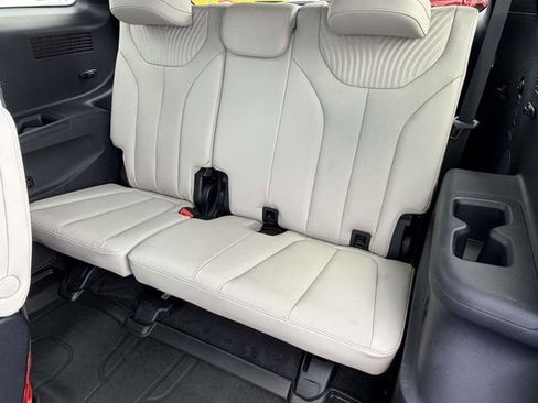 Used 2024 Hyundai Palisade Calligraphy FWD image 23