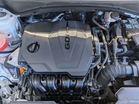 Used 2024 Kia Sportage EX image 26