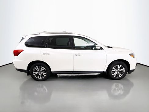 Used 2018 Nissan Pathfinder SL w/ Cargo Package AWD/4WD image 8