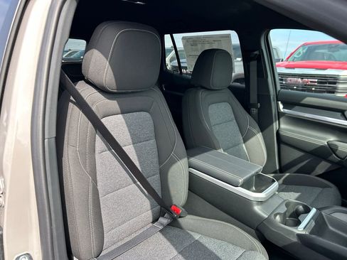 New 2026 GMC Terrain Elevation AWD/4WD image 34